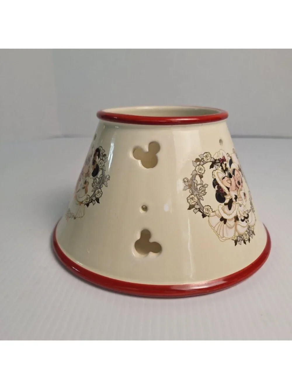 WALT DISNEY WORLD CERAMIC JAR CANDLE TOPPER HURRICANE LAMP SHADE MICKEY MINNIE